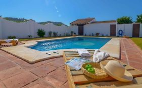 Cortijo Alejandro Malaga - Campanillas by Ruralidays